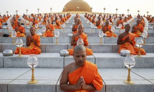 How do a foreigner become a buddhist monk in Thailand?